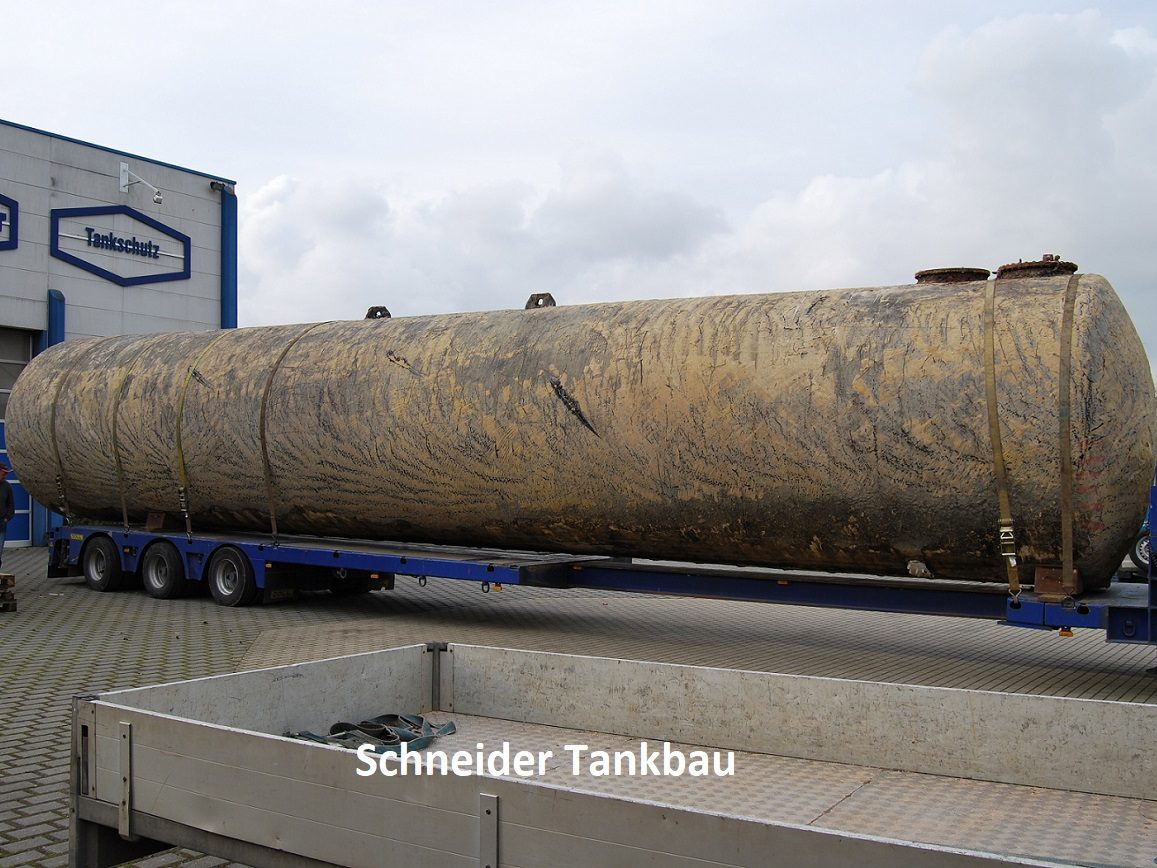 Löschwassertank auf LKW